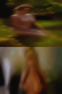 Miss swinger pleasing a woman.