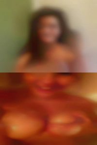 Horny women girls fucks boss! Horny women girls fucks boss!