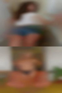 Girls swinger in Houghton Lake. Girls swinger in Houghton Lake.